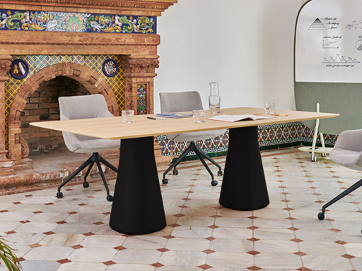 Table de réunion TOLEDO en placage bois fabriqué en Espagne