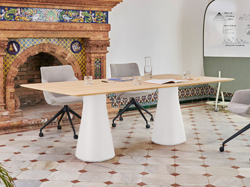 Table de réunion TOLEDO en placage bois fabriqué en Espagne