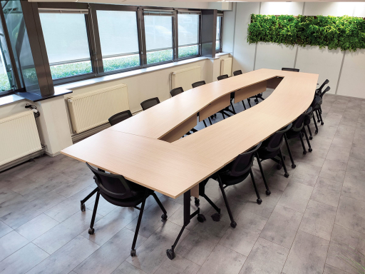 Table de conférence modulable, pliante, à roulettes en forme de losange
